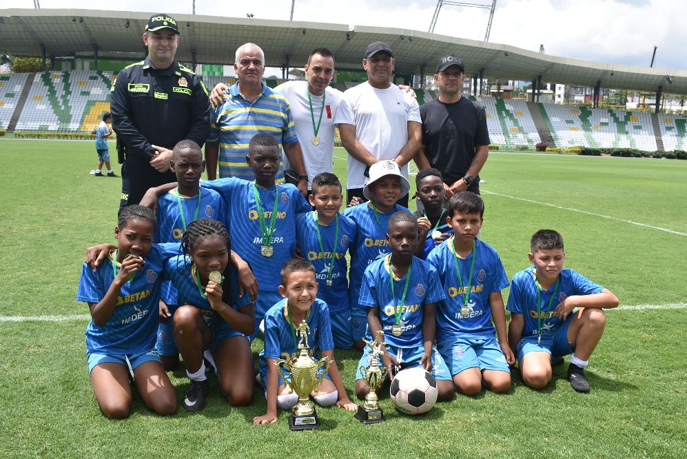 Arranca el XVI Torneo “Hinchas de Paz” en Armenia con enfoque comunitario y deportivo