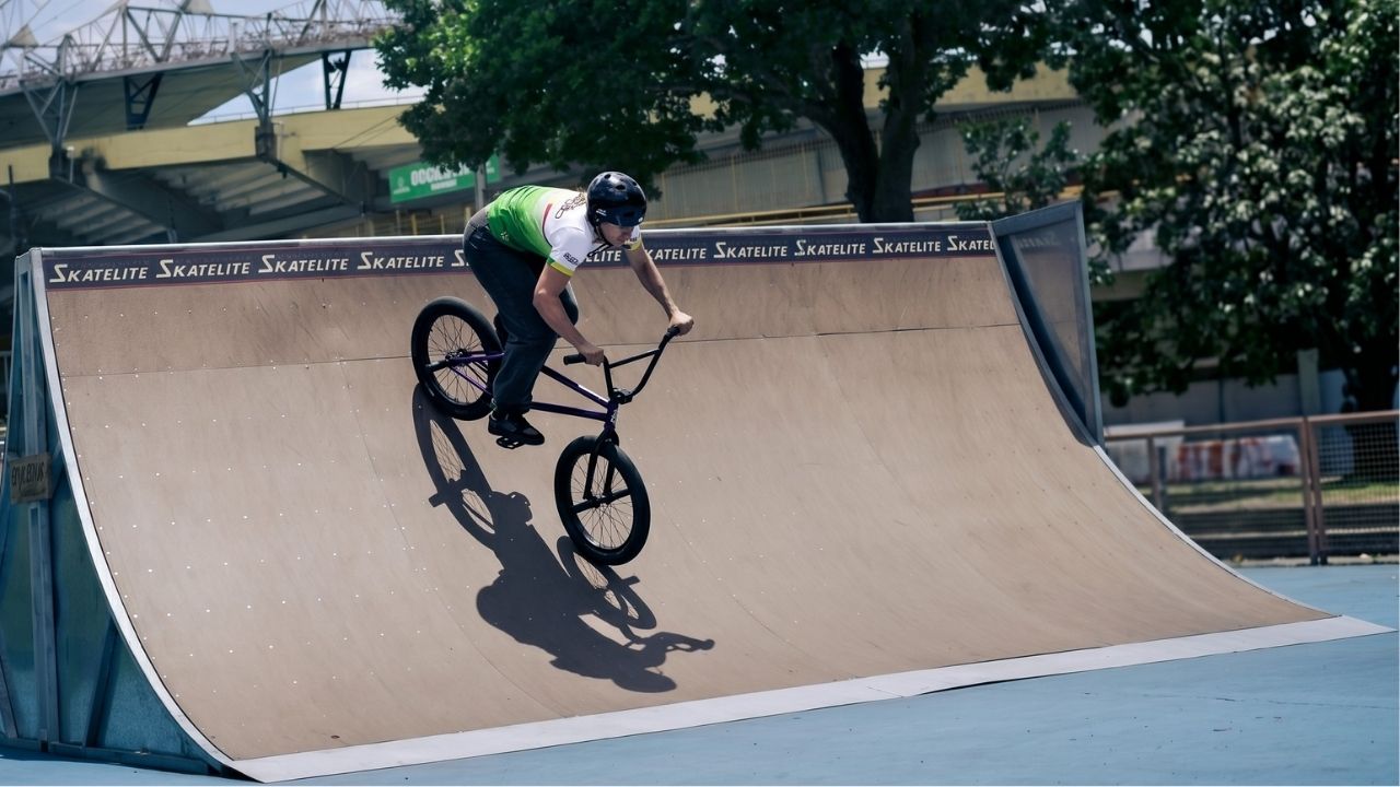 Daniela Morán gana oro en válida nacional de BMX Freestyle disputada en Armenia
