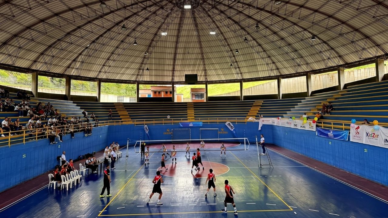 Imdera abre convocatoria para torneo nocturno de voleibol en Armenia con cupos limitados